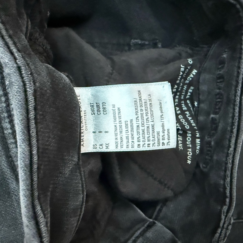 Distressed Black American eagle Jeans - Picture 3 of 4